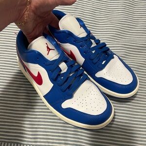 Nike Air Jordan Women size 8